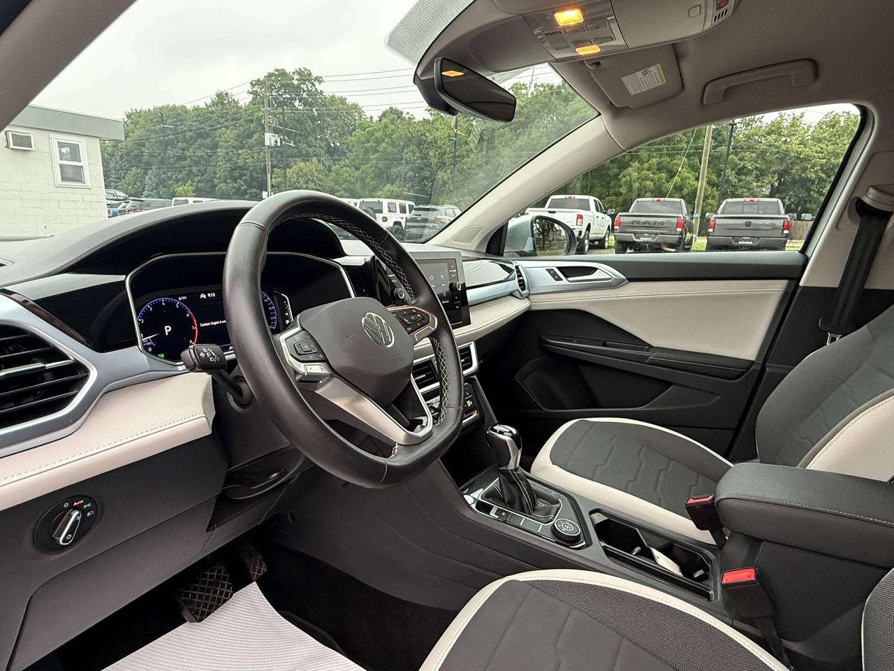 2025 Volkswagen Taos Comfortline | BACKUP CAMERA | BLUETOOTH | Photo
