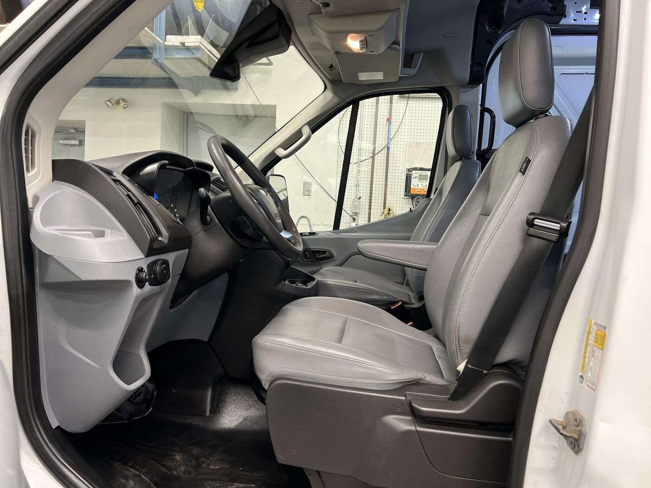 2019 Ford Transit T-250 LONG WHEELBASE MEDIUM ROOF | BLUETOOTH | A/C Photo