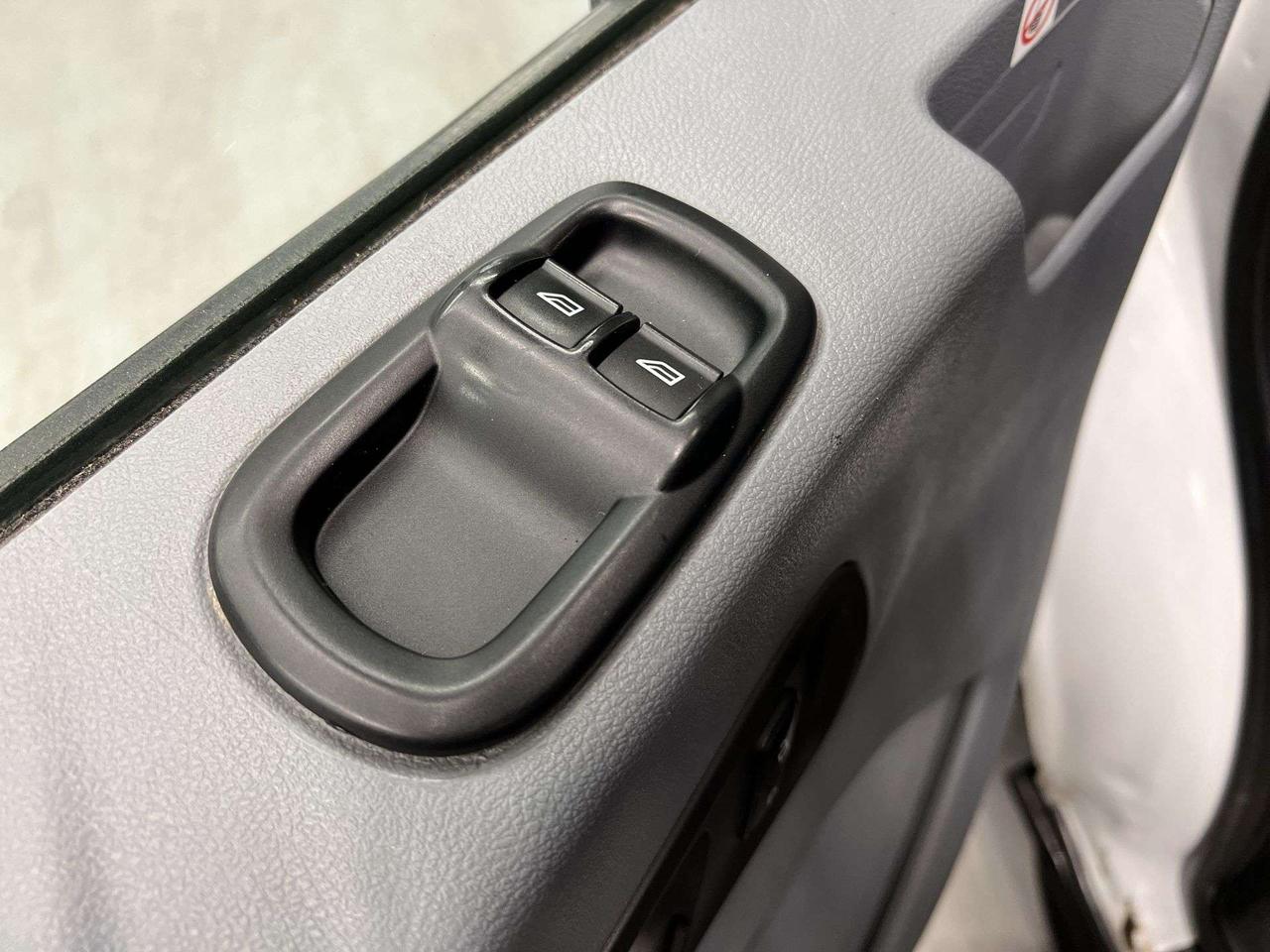 2019 Ford Transit T-250 LONG WHEELBASE MEDIUM ROOF | BLUETOOTH | A/C Photo
