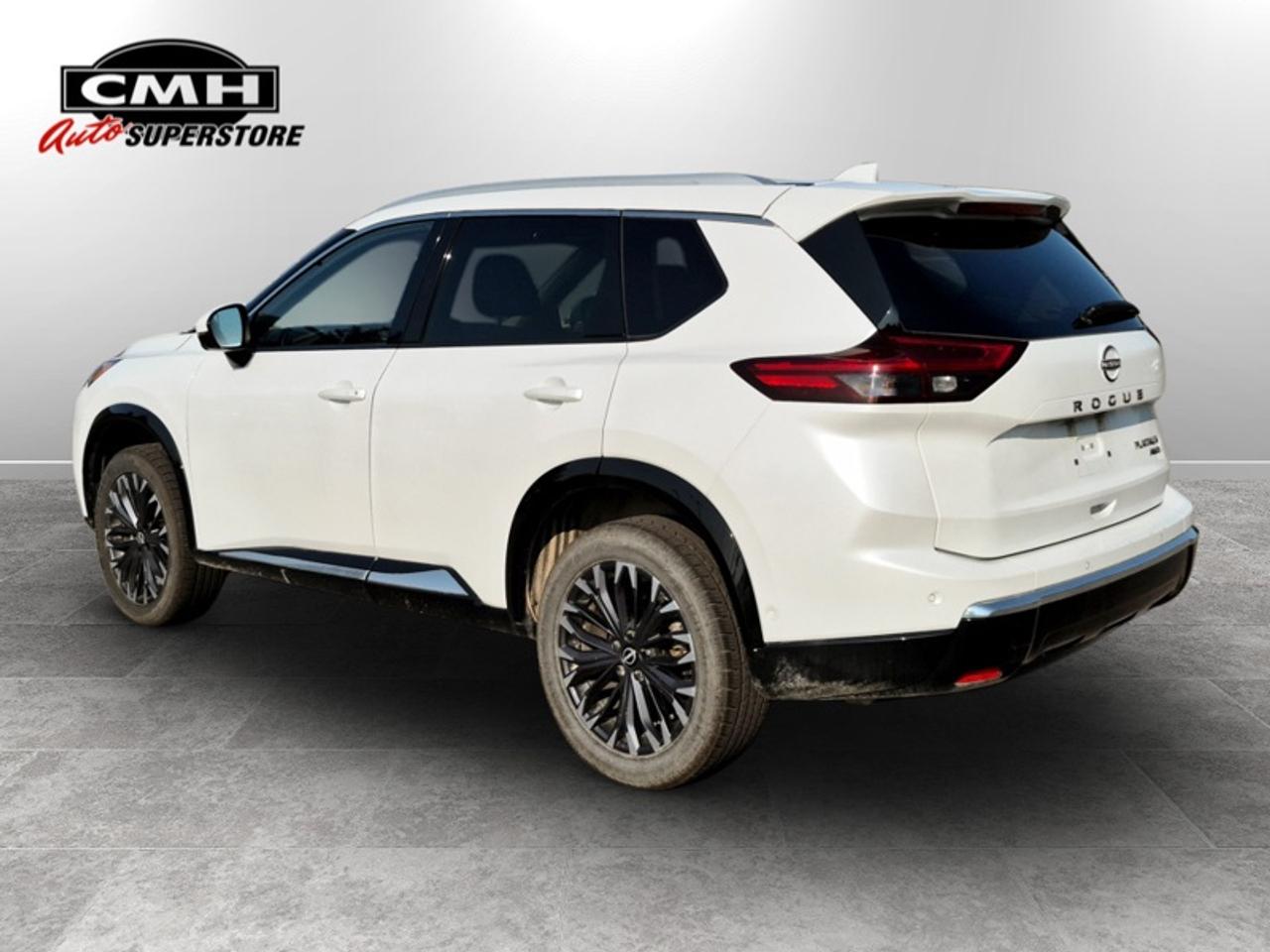 2024 Nissan Rogue Platinum  **CLEAN CARFAX** Photo3