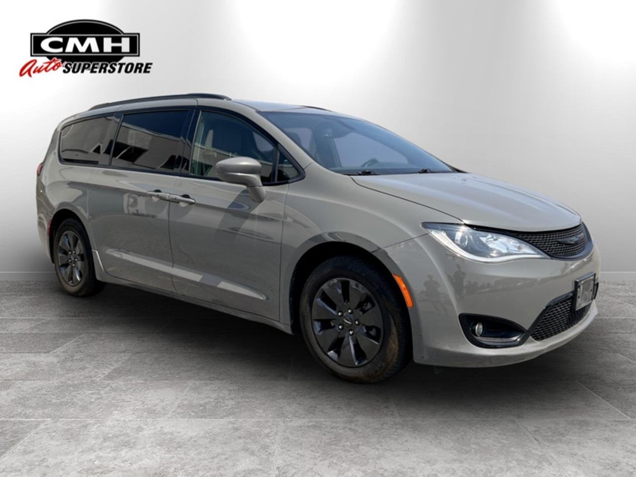 2020 Chrysler Pacifica Hybrid Touring-L ``S`` Appearance Photo