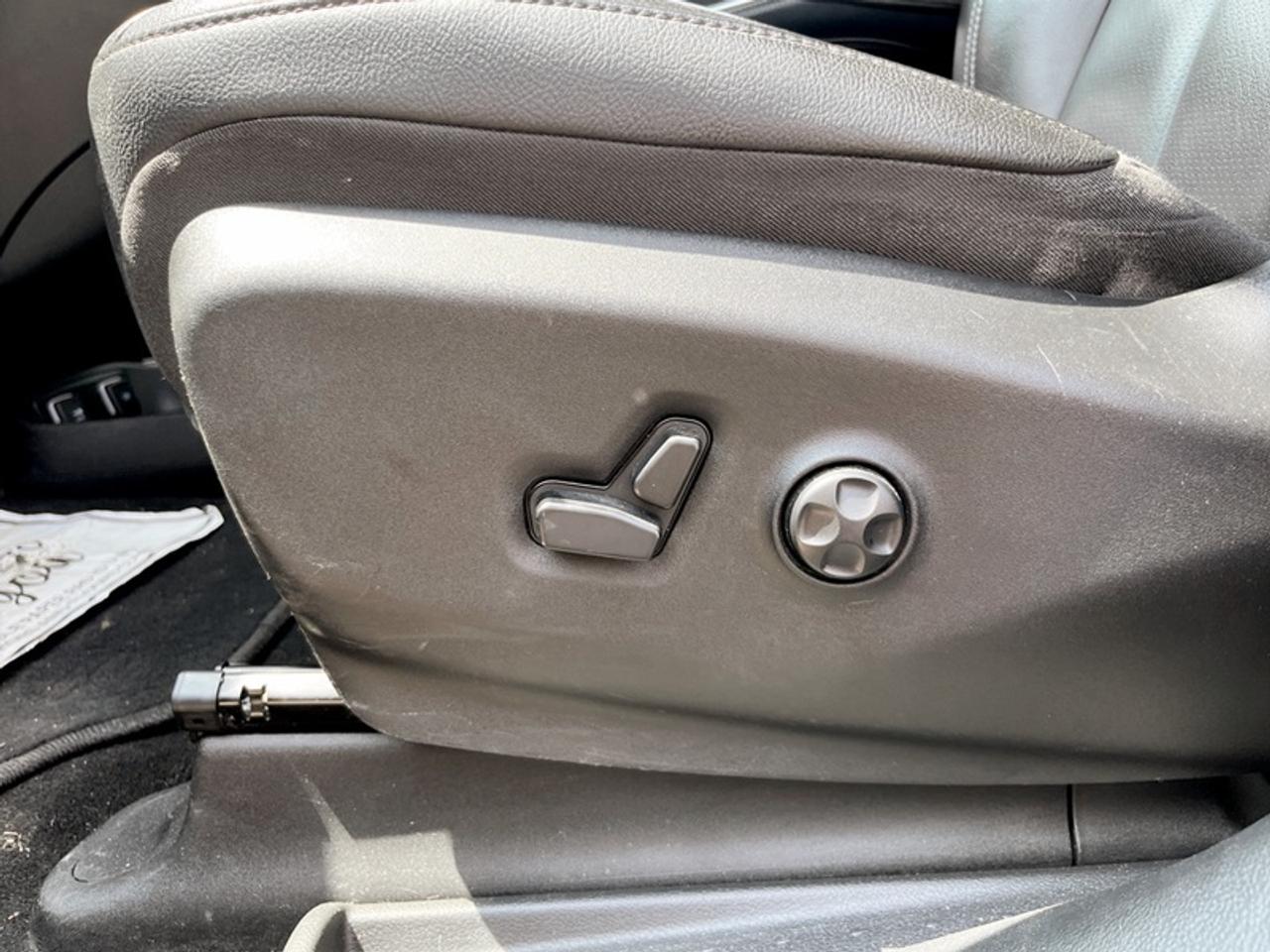 2020 Chrysler Pacifica Hybrid Touring-L ``S`` Appearance Photo