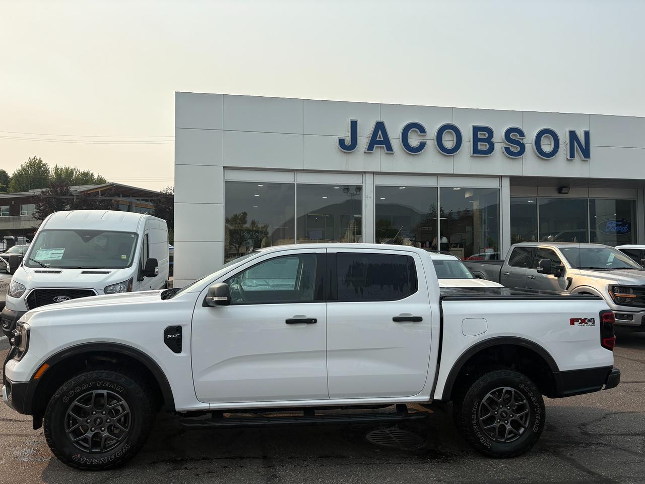 2024 Ford Ranger XLT Photo1