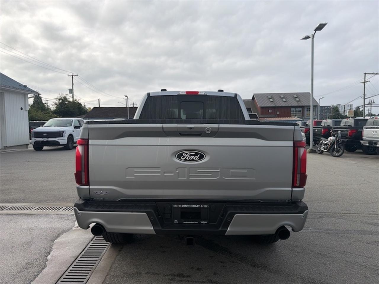 2026 Ford F-150 LARIAT  - BlueCruise - Sunroof Photo3