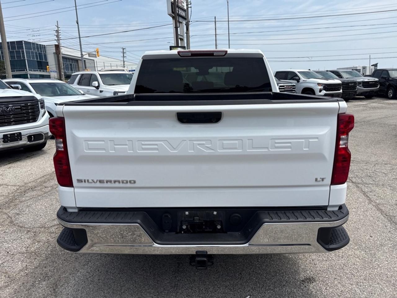 2025 Chevrolet Silverado 1500 LT  LOW KM|5.3L V8 Photo