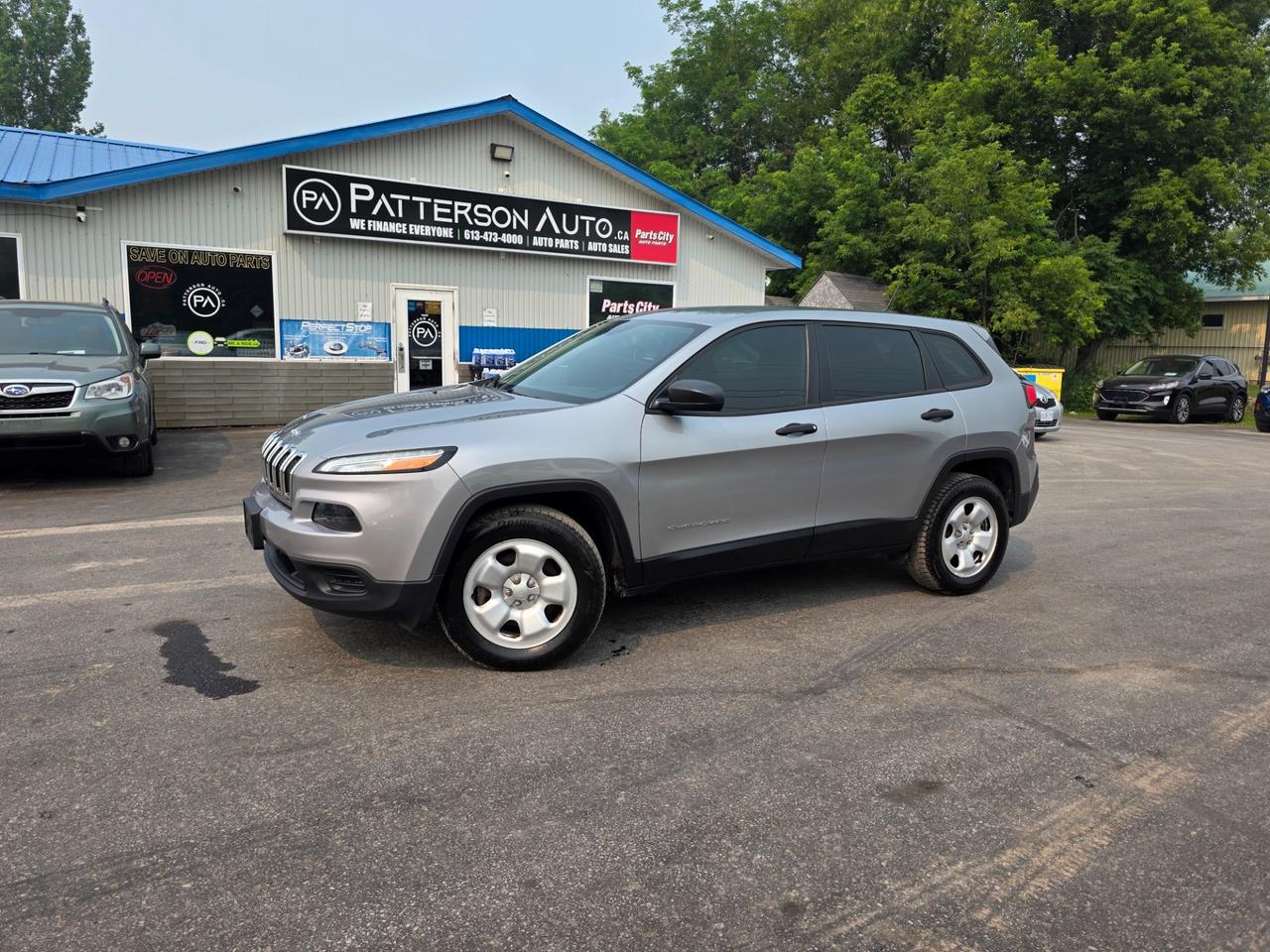 2016 Jeep Cherokee Sport - Photo #1
