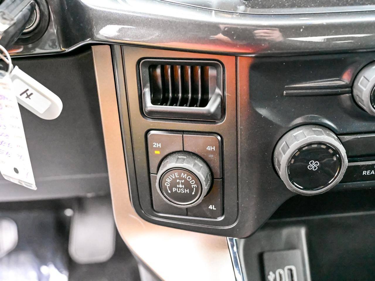 2026 Ford F-150 STX Photo