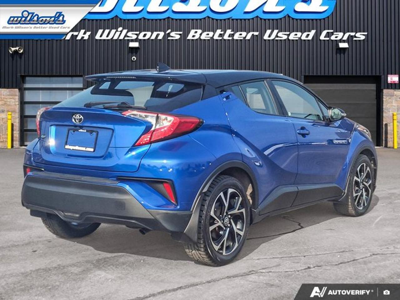 2022 Toyota C-HR XLE Premium | Heated Wheel + Seats | BSM | Smart Key | CarPlay + Android | Rear Camera | and More ! Photo4