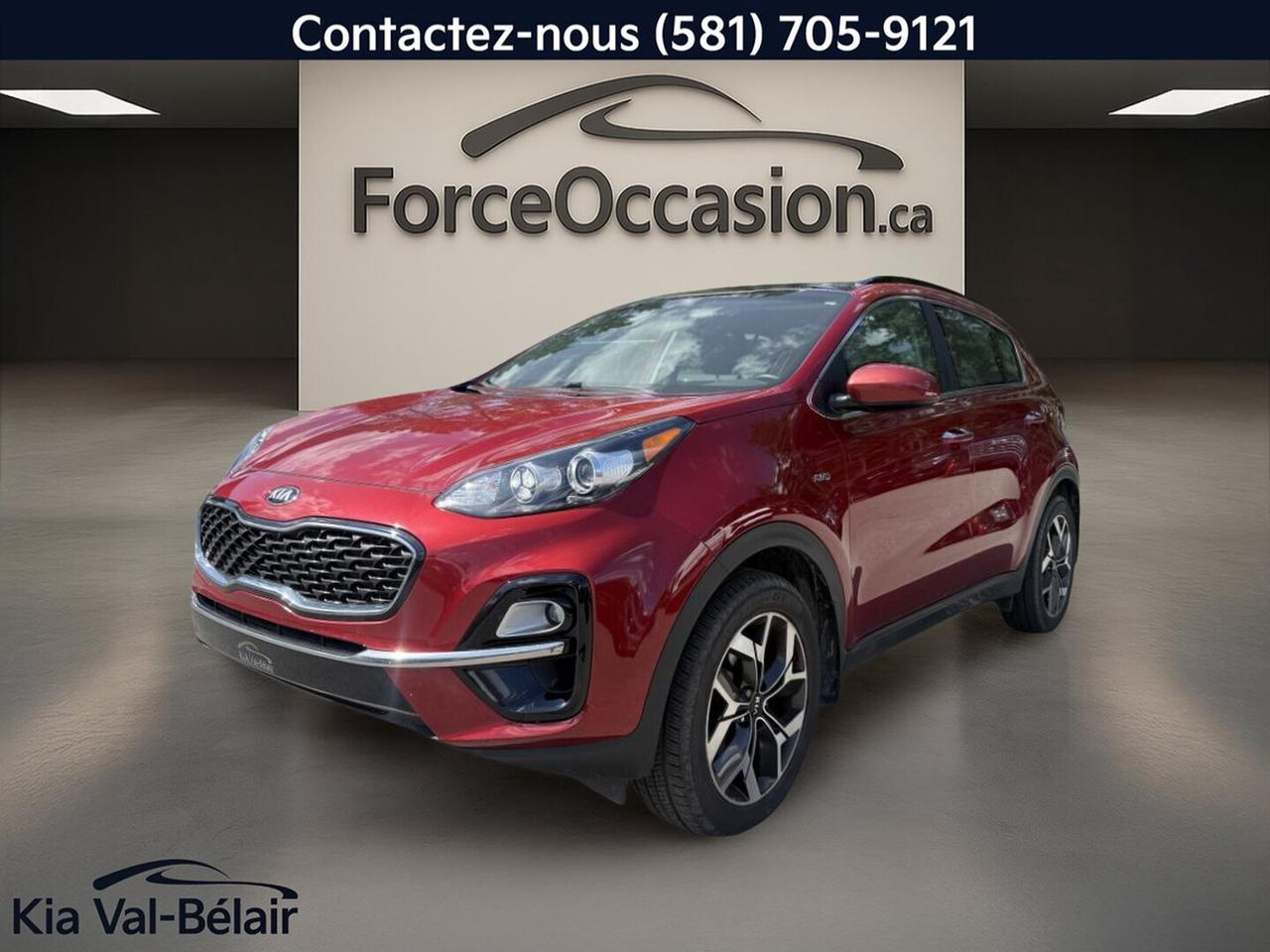 Used 2020 Kia Sportage EX * AWD * CUIR * TOIT * CARPLAY * BI-ZONE * VOLANT CHAUFF * for sale in Québec, QC