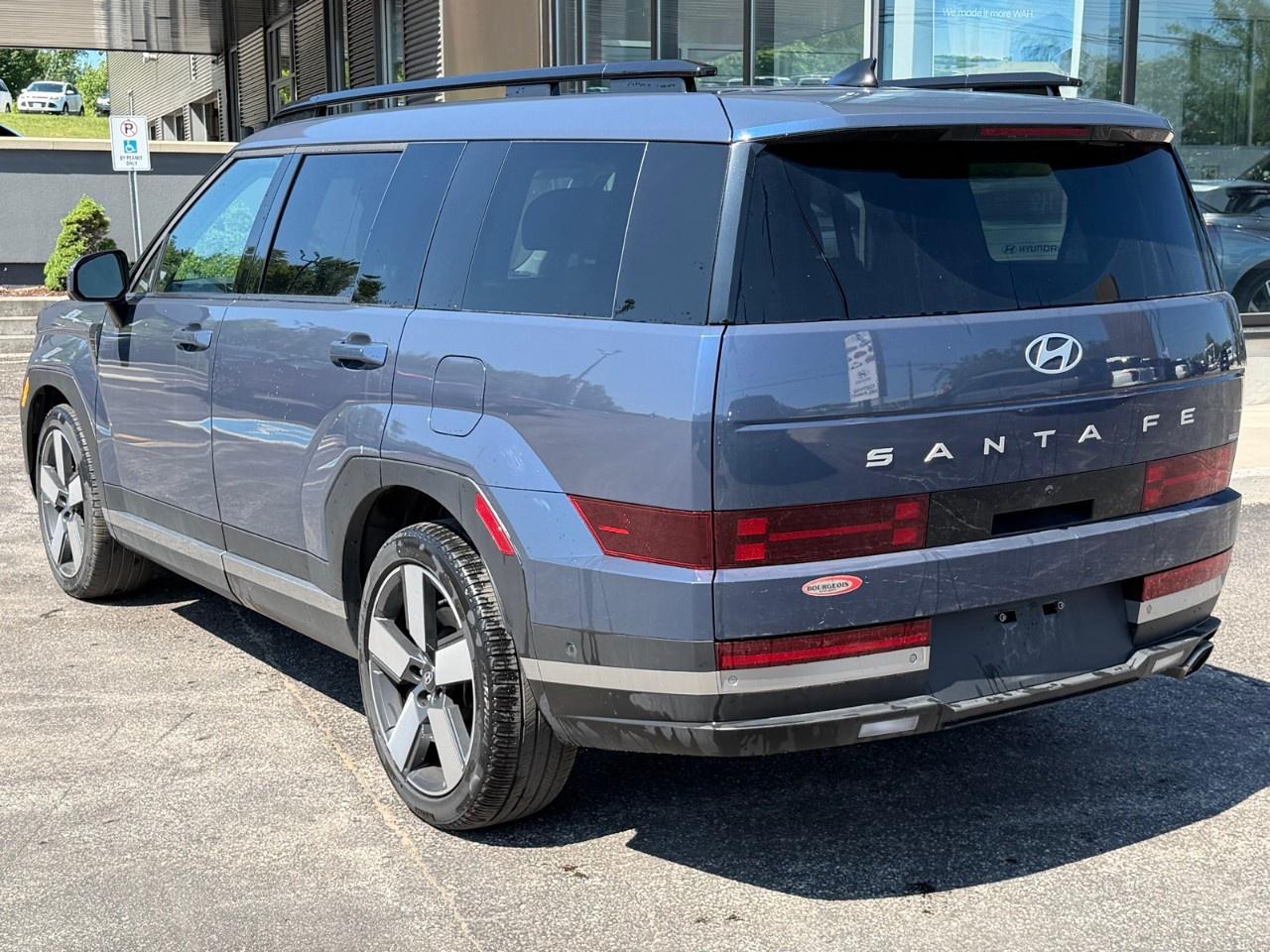 2025 Hyundai Santa Fe LUXURY AWD Photo