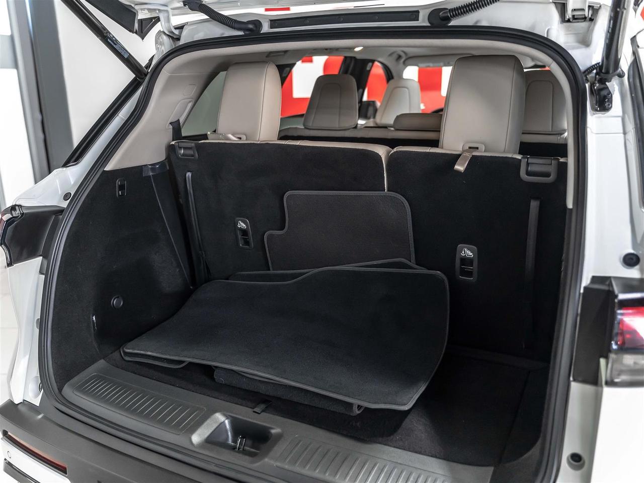 2024 Infiniti QX60 LUXE|Accident Free|One Owner|Ontario Vehicle Photo