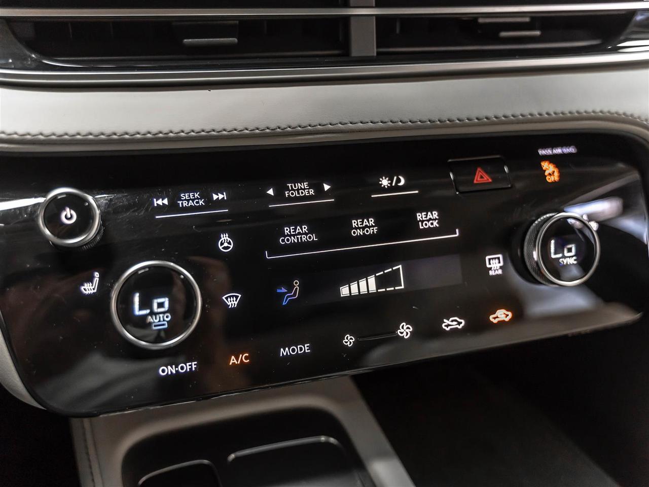 2024 Infiniti QX60 LUXE|Accident Free|One Owner|Ontario Vehicle Photo