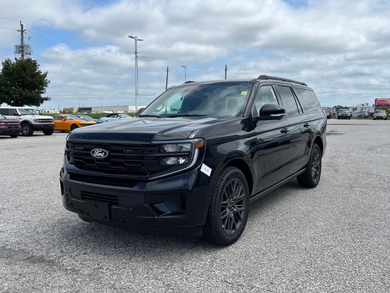2027 Ford Expedition Max Platinum Photo