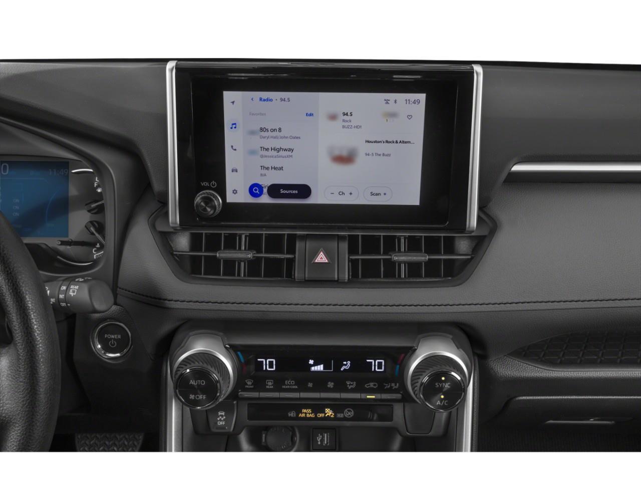 2023 Toyota RAV4 Hybrid XLE Photo