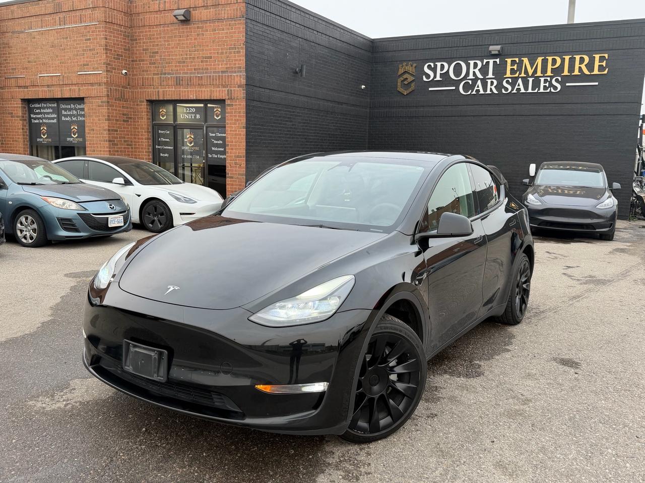Used 2023 Tesla Model Y Long Range AWD for sale in Mississauga, ON