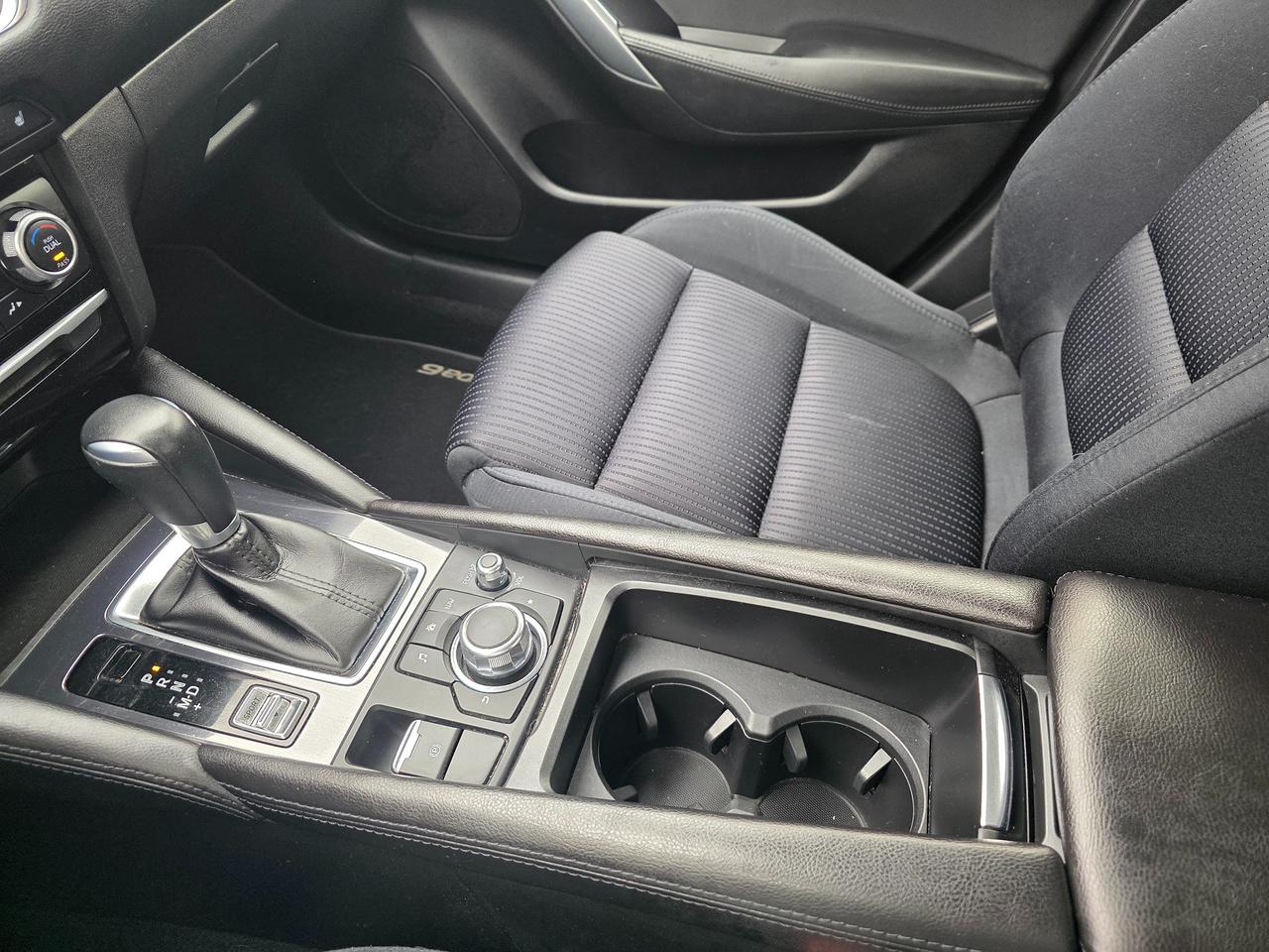2016 Mazda MAZDA6 GS Photo