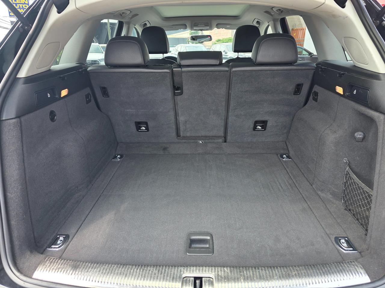 2016 Audi Q5 2.0t Technik Quattro Photo