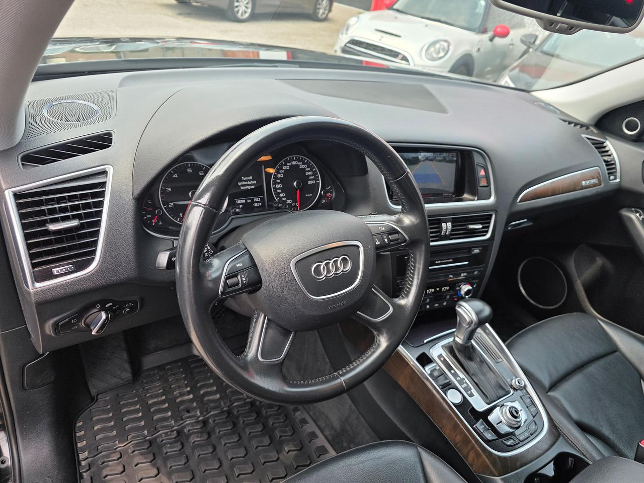 2016 Audi Q5 2.0t Technik Quattro Photo