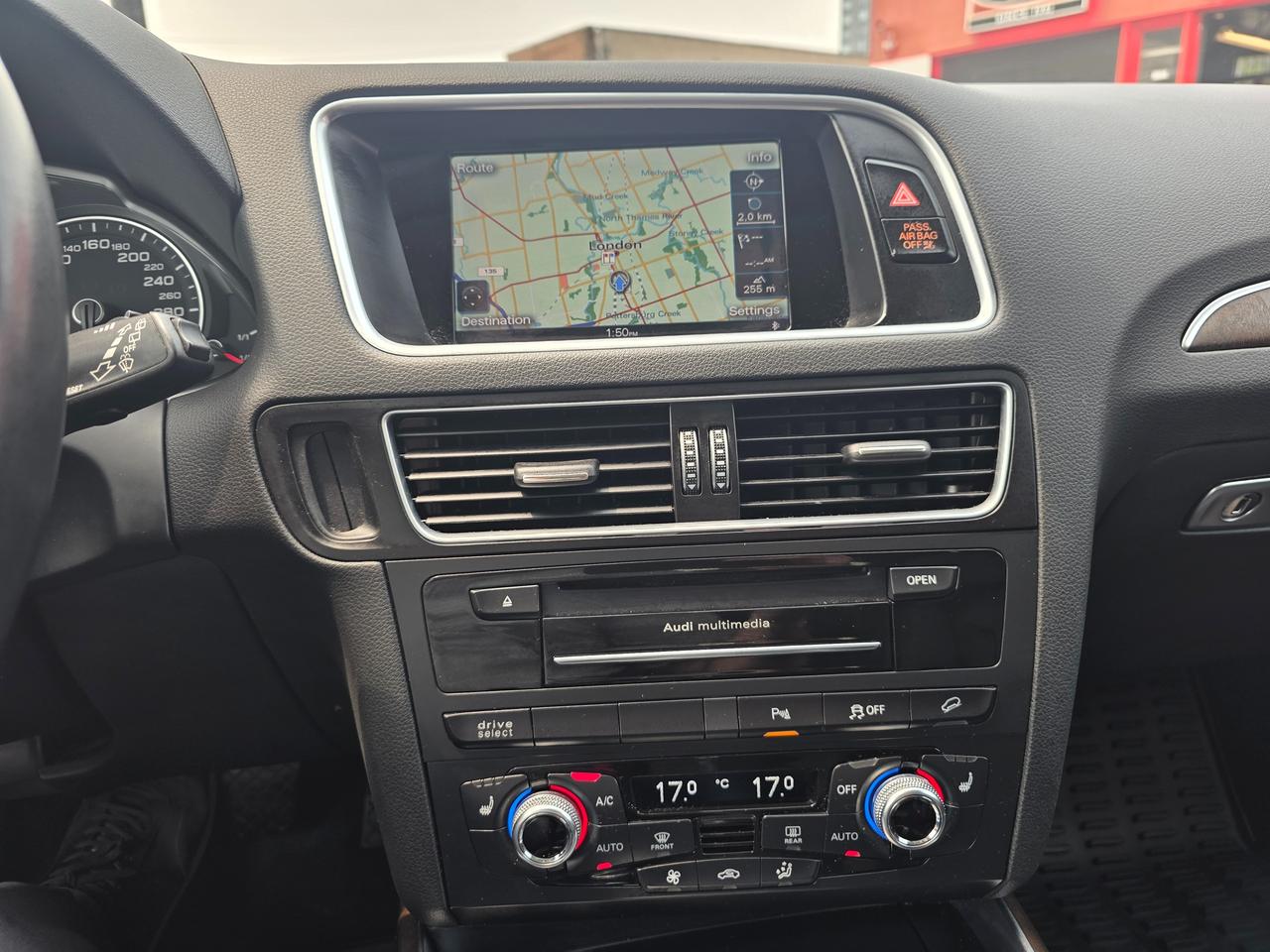 2016 Audi Q5 2.0t Technik Quattro Photo