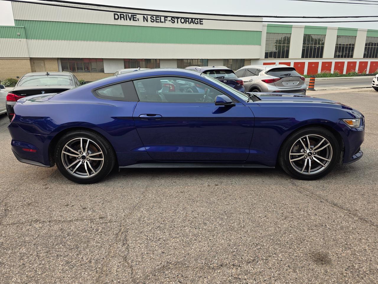2015 Ford Mustang EcoBoost Premium Photo