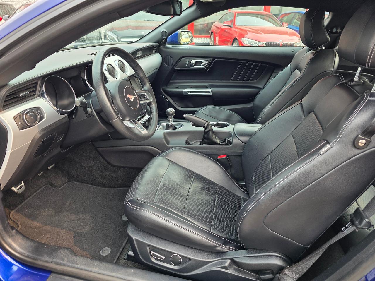 2015 Ford Mustang EcoBoost Premium Photo