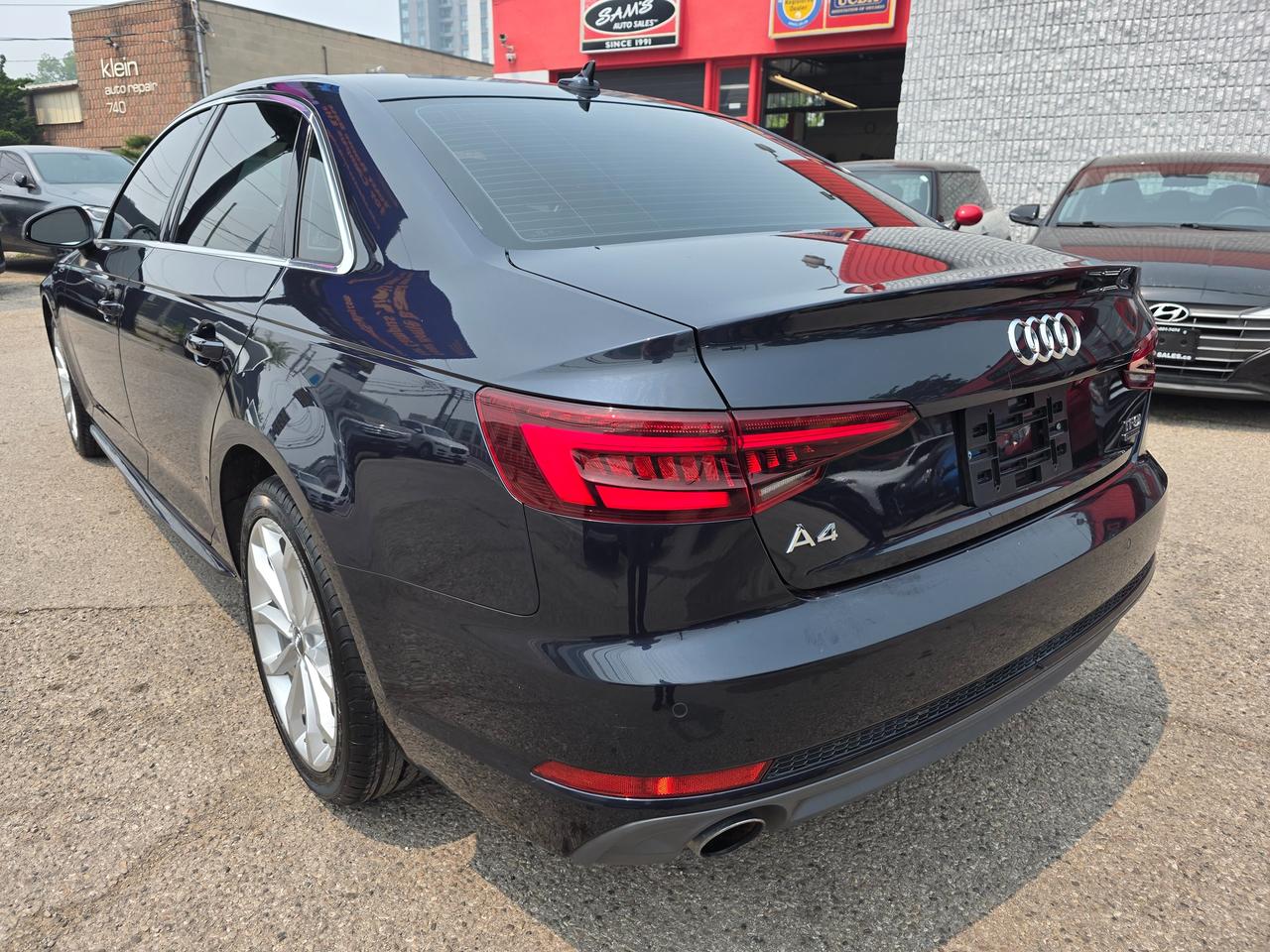 2018 Audi A4 Progressiv Quattro Photo