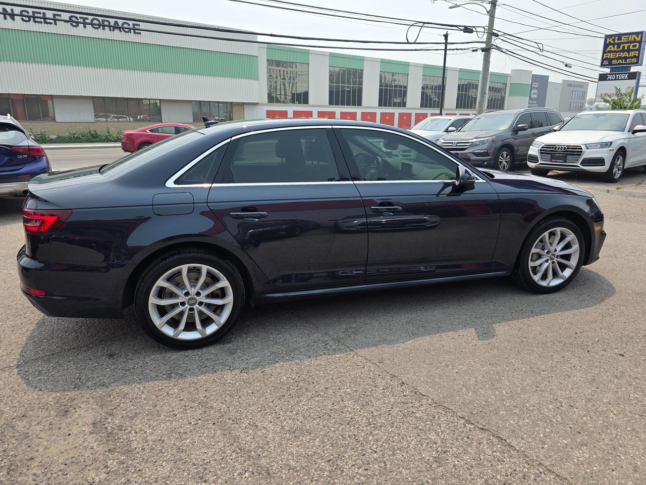2018 Audi A4 Progressiv Quattro Photo