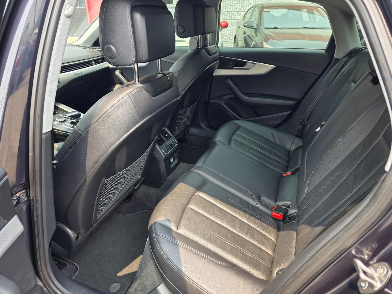 2018 Audi A4 Progressiv Quattro Photo
