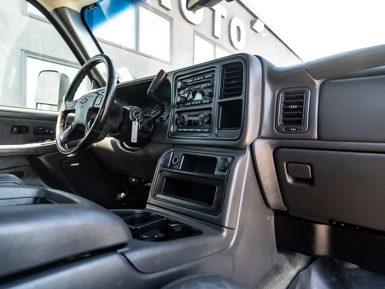 2003 Chevrolet Silverado 1500 LT 1500 HD 6.0L V8 GAS Photo19