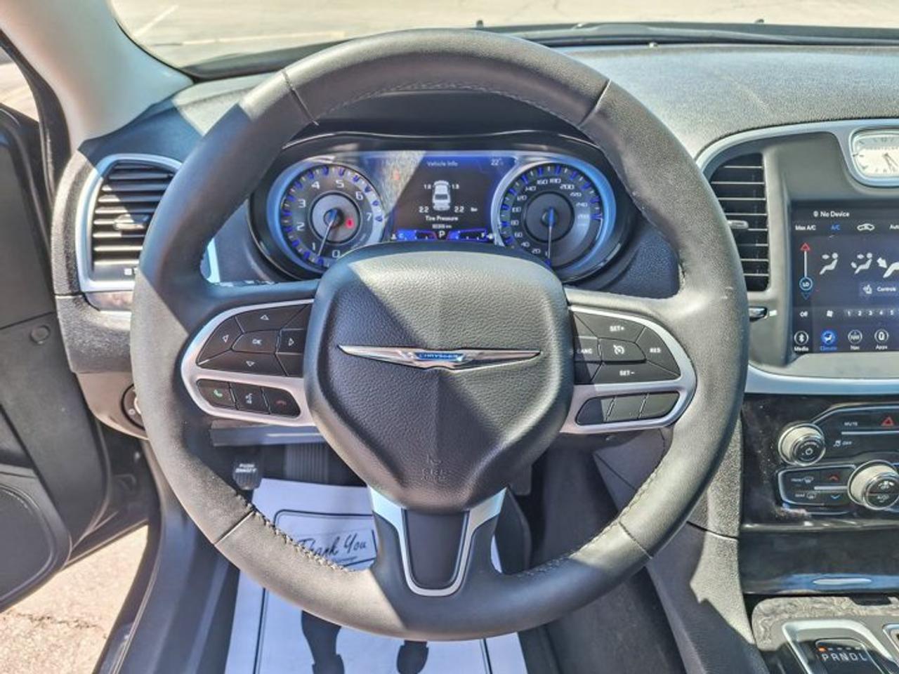2022 Chrysler 300 300 Touring L AWD | Comfort Group | Leather | Heated + Cooled Seats | Premium Sound | Photo