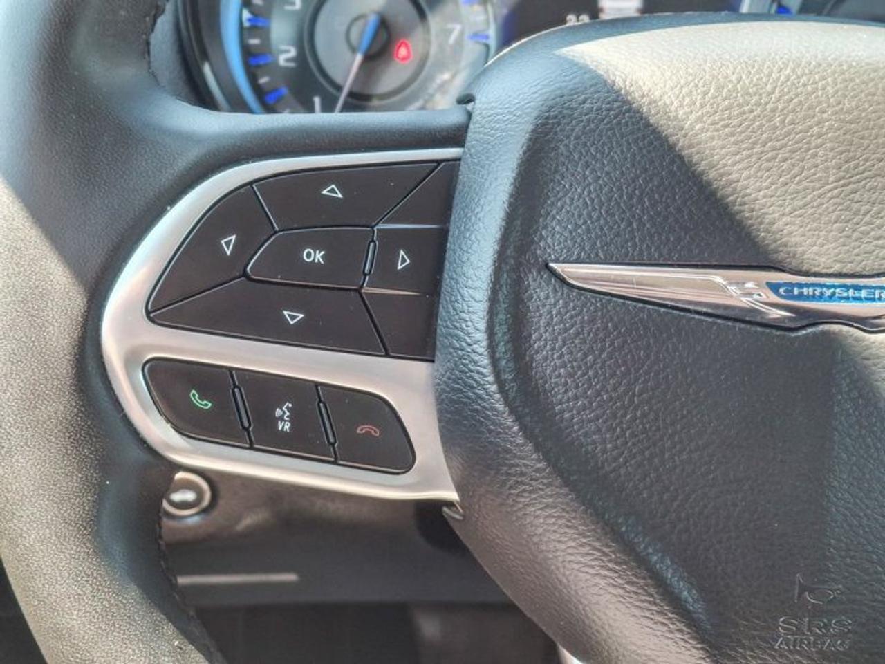 2022 Chrysler 300 300 Touring L AWD | Comfort Group | Leather | Heated + Cooled Seats | Premium Sound | Photo