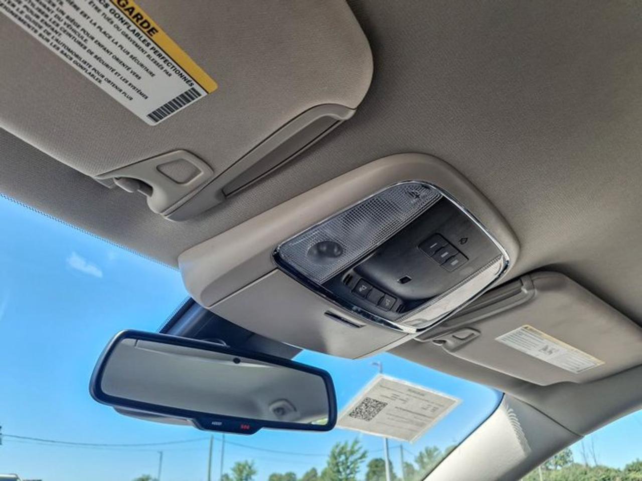 2022 Chrysler 300 300 Touring L AWD | Comfort Group | Leather | Heated + Cooled Seats | Premium Sound | Photo