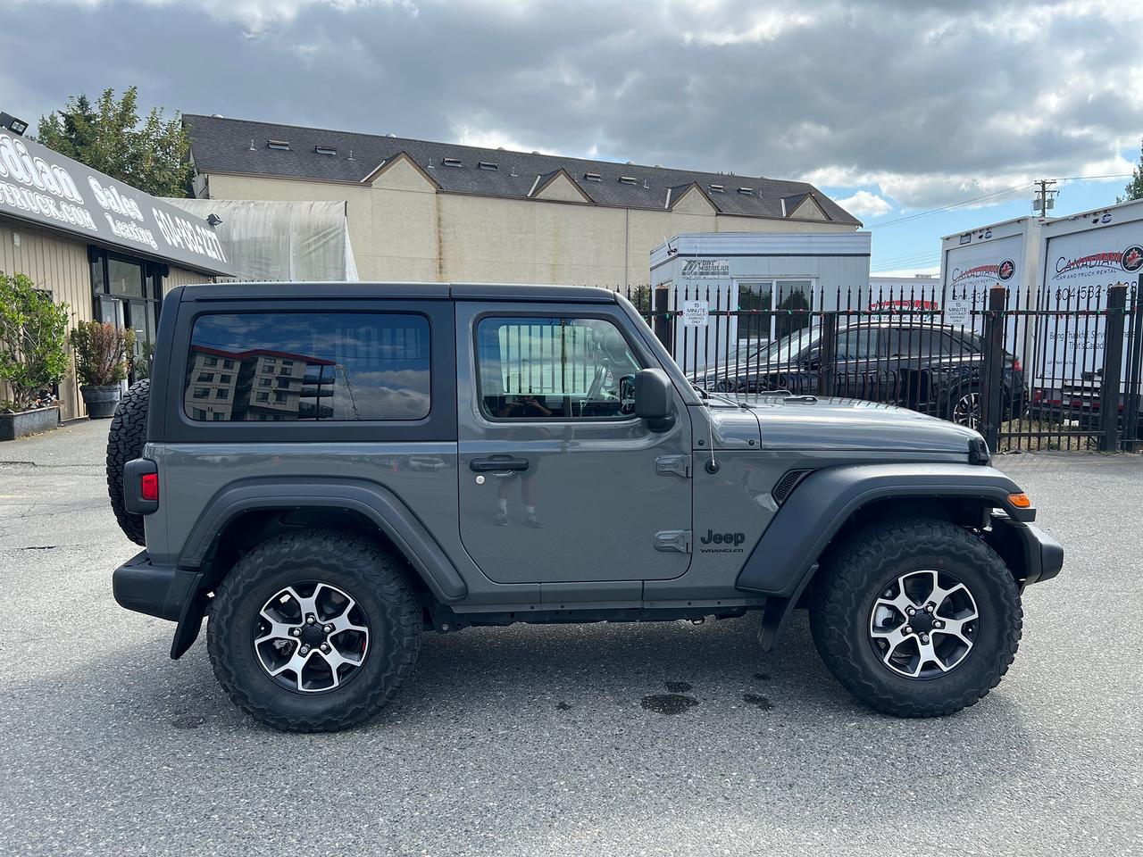 2022 Jeep Wrangler Sport S Photo