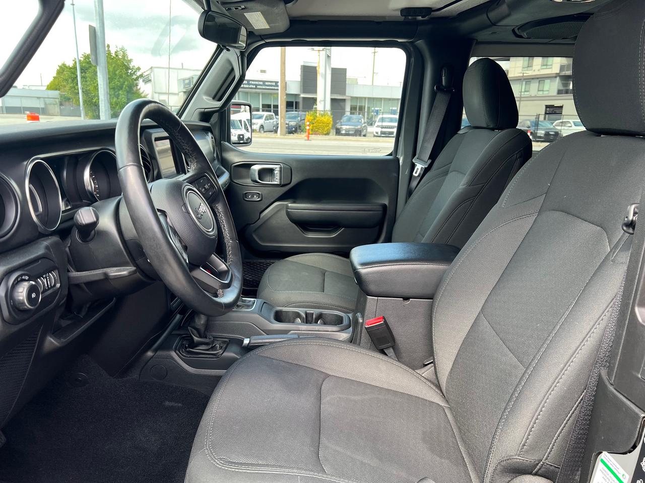 2022 Jeep Wrangler Sport S Photo