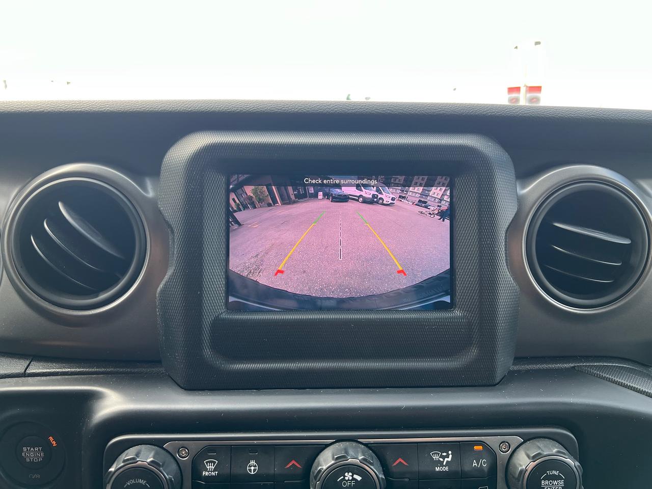 2022 Jeep Wrangler Sport S Photo