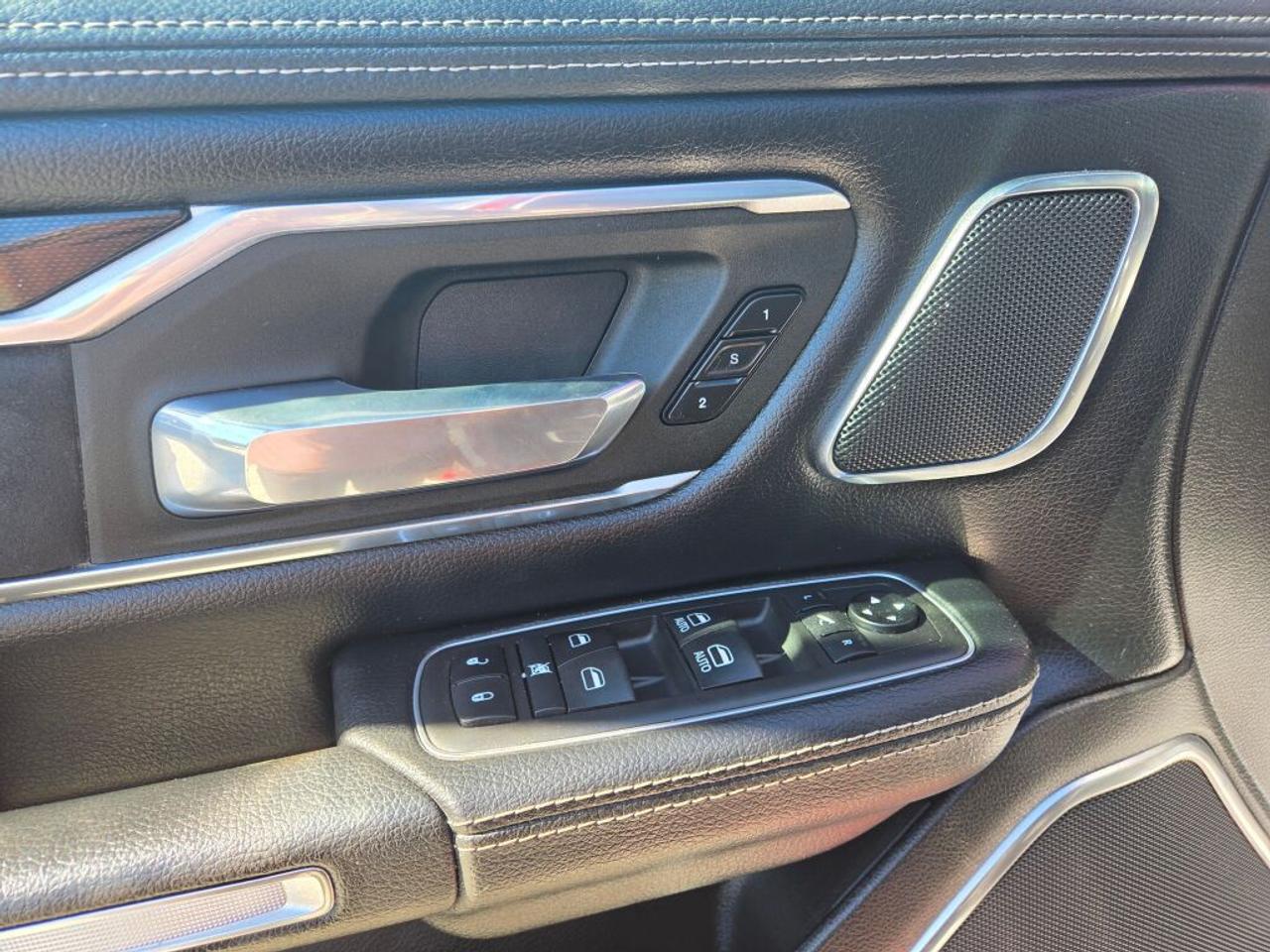 2021 RAM 1500 Laramie Photo