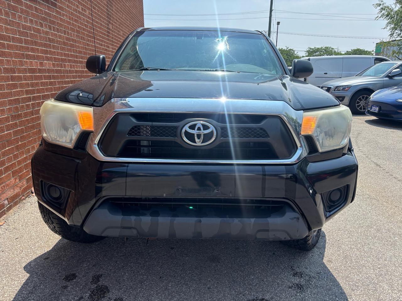 2014 Toyota Tacoma 4WD Double Cab V6 Man Photo2