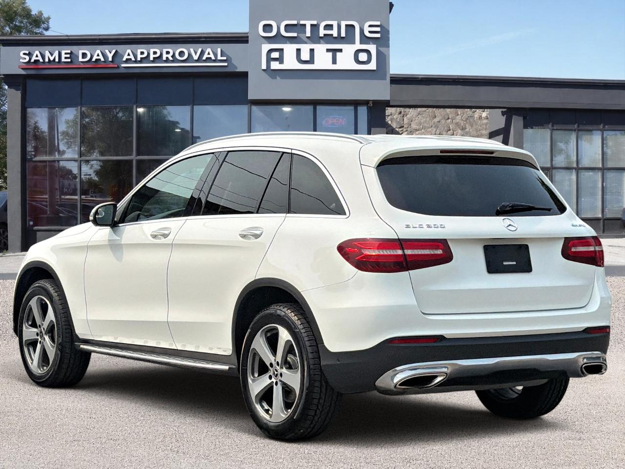2019 Mercedes-Benz GLC-Class GLC 300 4MATIC SUV Photo
