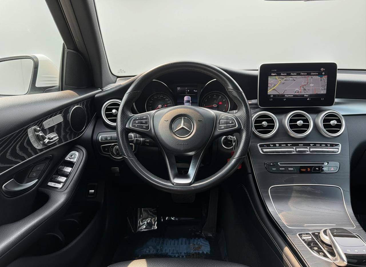 2019 Mercedes-Benz GLC-Class GLC 300 4MATIC SUV Photo