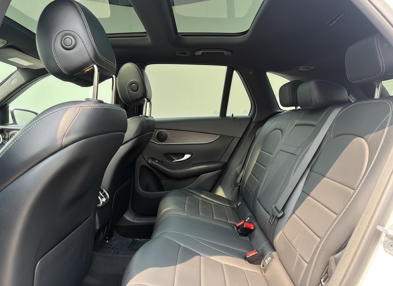 2019 Mercedes-Benz GLC-Class GLC 300 4MATIC SUV Photo