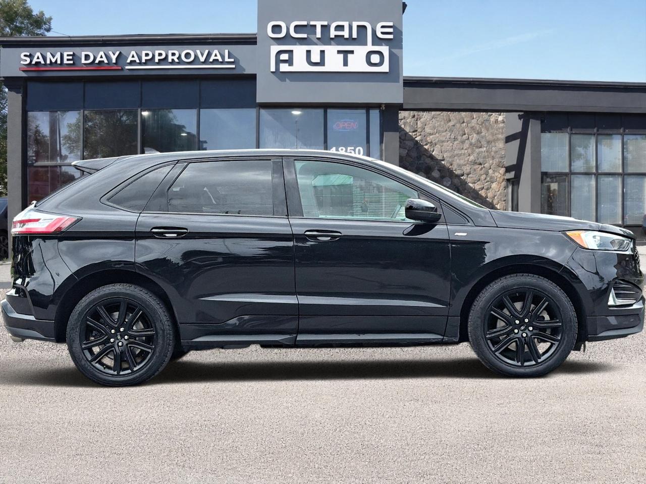 2021 Ford Edge ST Line AWD Photo3