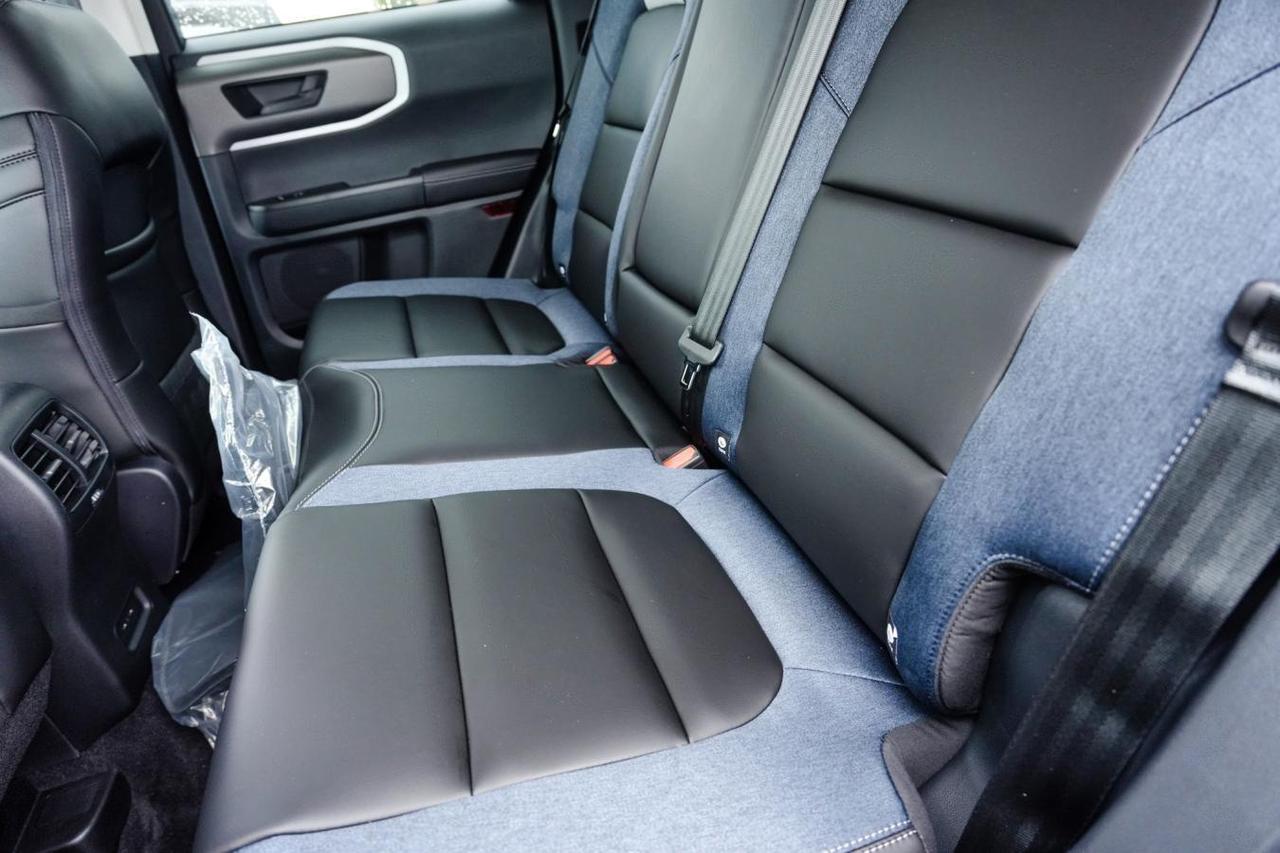 2026 Ford Bronco Sport Outer Banks 4x4 | LEATHER | HEATED STEERING |  360 Photo