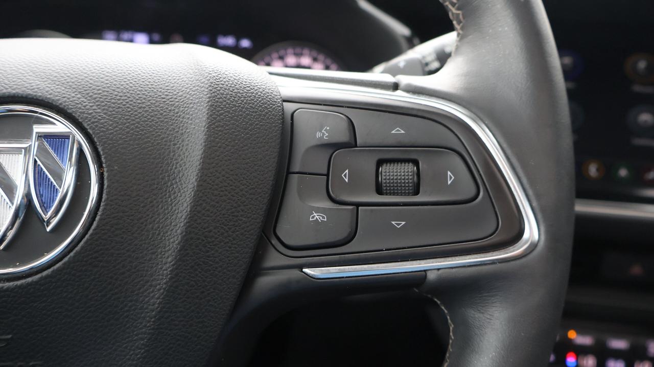 2023 Buick Envision Avenir | AWD | Panoramic Sunroof Photo