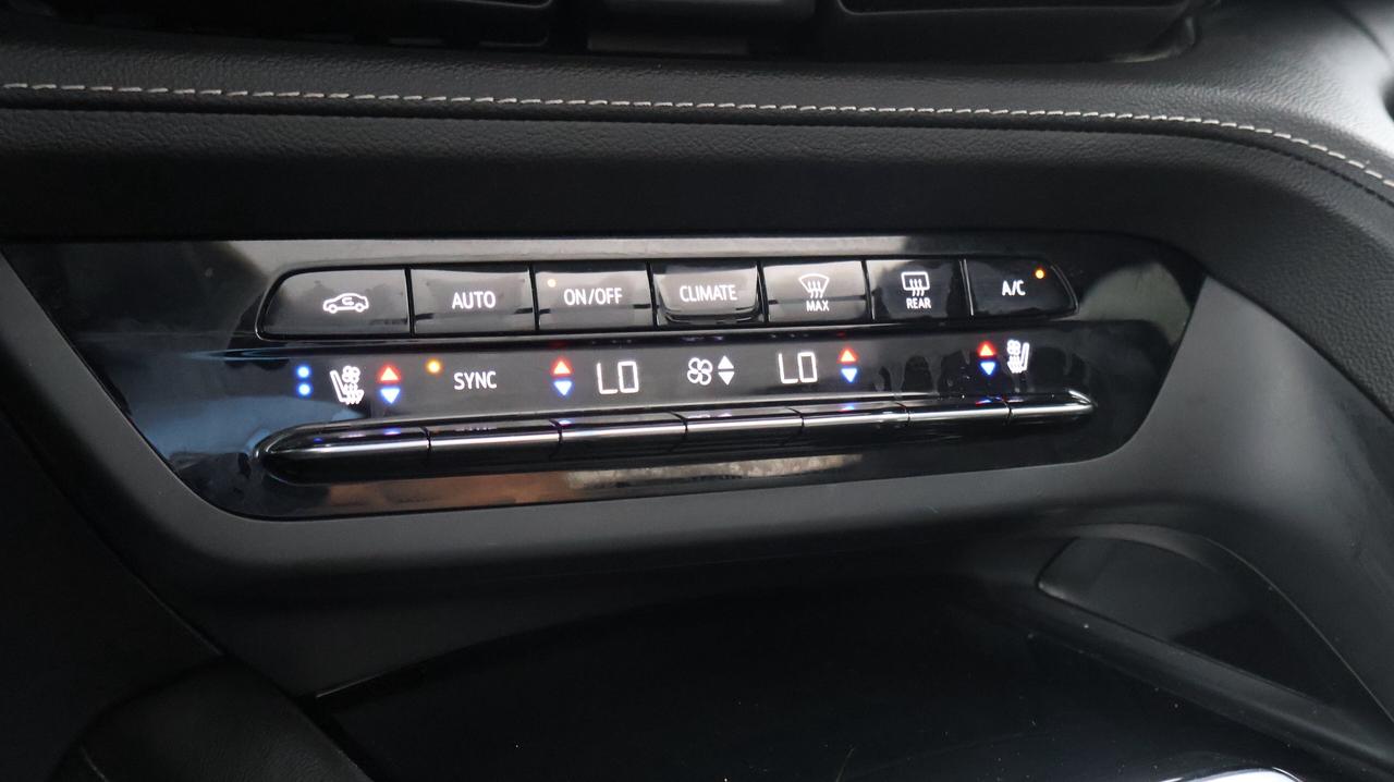 2023 Buick Envision Avenir | AWD | Panoramic Sunroof Photo