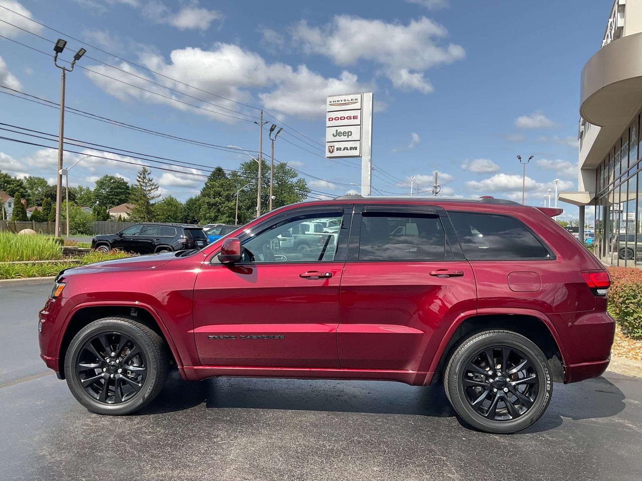 2020 Jeep Grand Cherokee  Photo