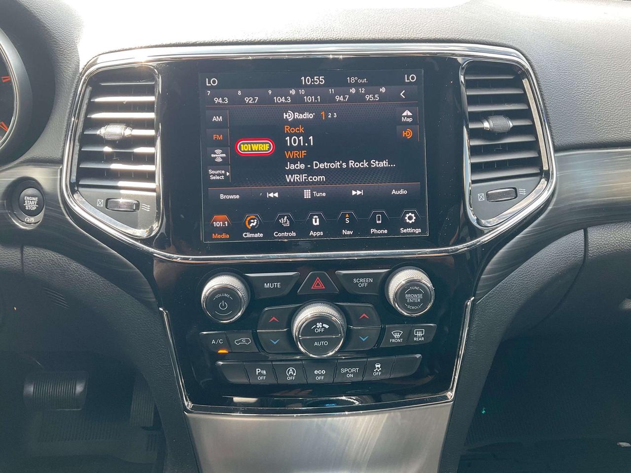 2020 Jeep Grand Cherokee  Photo
