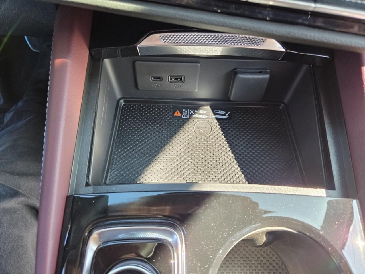 2026 Buick Envision Sport Touring  - Leather Seats Photo