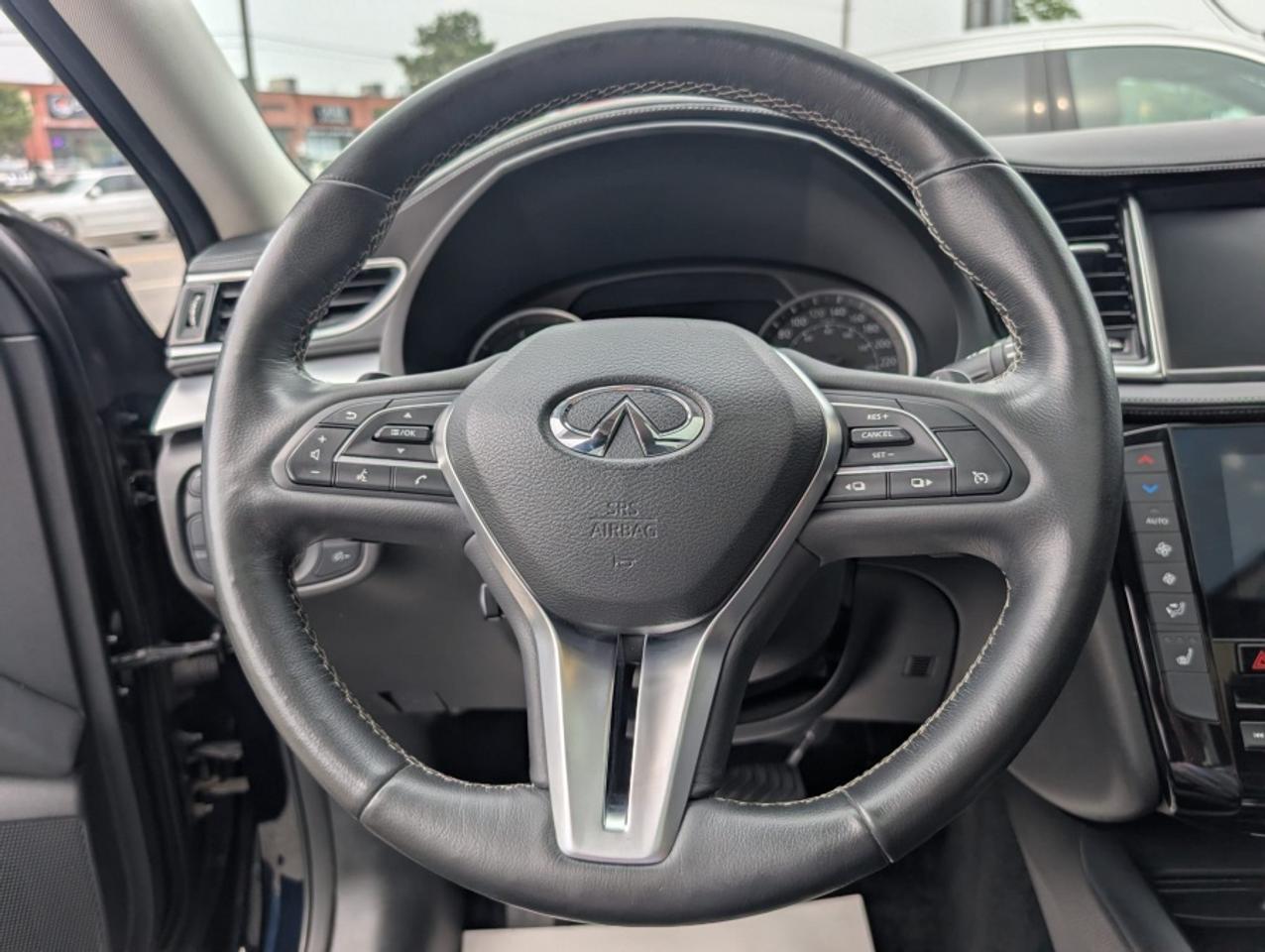 2019 Infiniti QX50 AWD/ SUNROOF/ NAVI/ LEATHER Photo