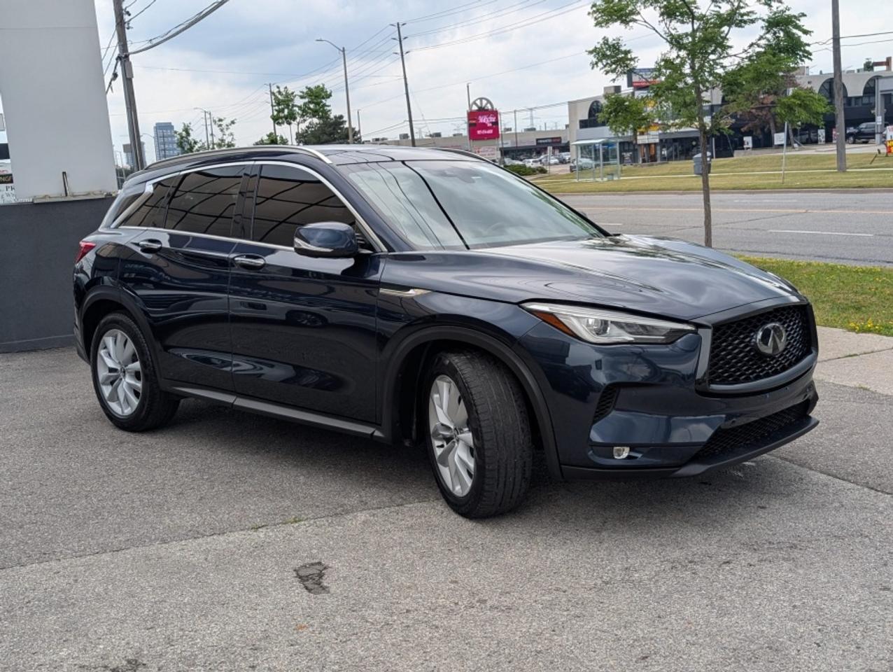 2019 Infiniti QX50 AWD/ SUNROOF/ NAVI/ LEATHER Photo2
