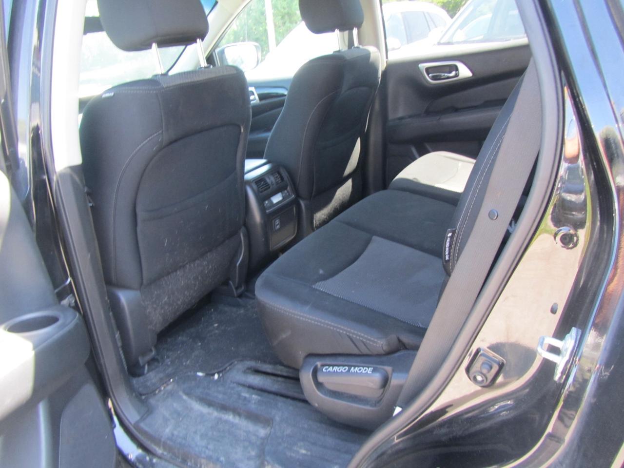 2018 Nissan Pathfinder 4x4 SV Photo